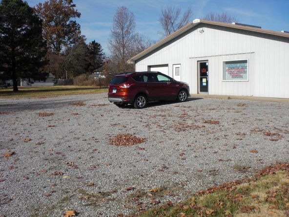 207 S Pershing St, Energy, IL 62933